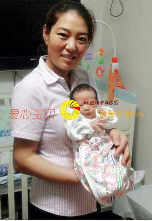 爱心宝贝北京家政公司赵凤祯:累而快乐阳光的工作着。