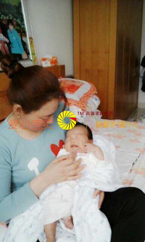 爱心宝贝北京家政公司赵凤祯:用爱体会宝宝的幸福。