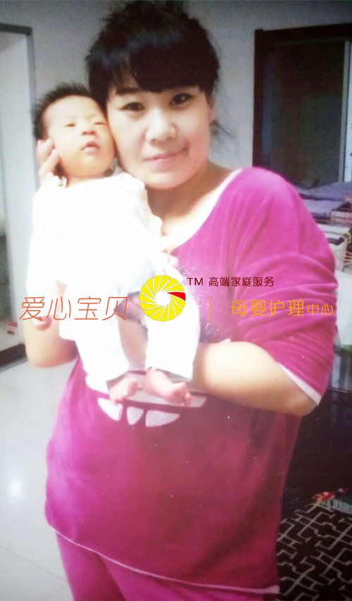 展示一下我带的漂亮宝贝,北京爱心宝贝家政公司育婴师孙贺玲护理的健康宝宝。