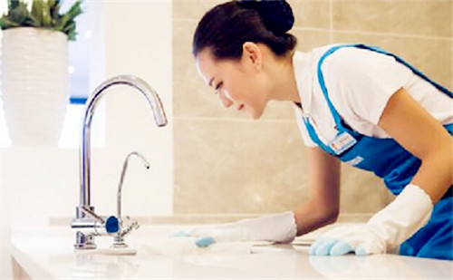 培训基地助河北家政服务人员进京谋事业