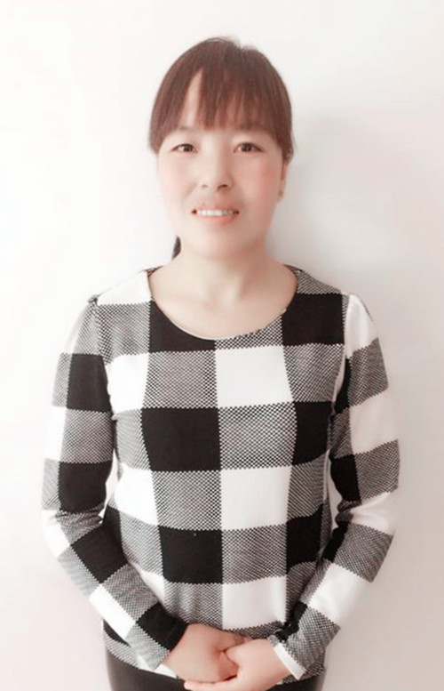 北京爱心宝贝家政网育儿嫂杜明霞近照