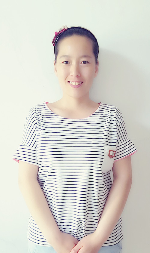 爱心宝贝北京家政网金牌育婴师明福兰近照