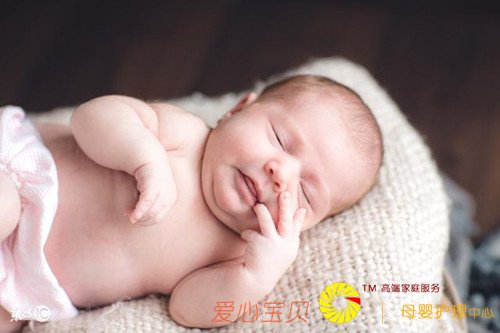 育儿嫂