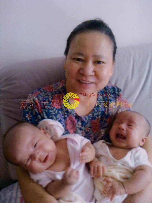 北京育儿嫂,育婴师,育婴嫂