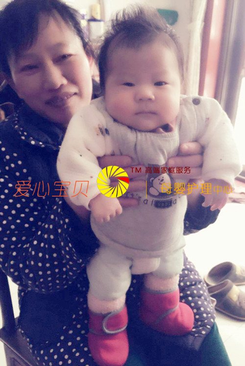 北京家政公司爱心宝贝家政金牌育儿嫂熬南英的工资是5500元/月