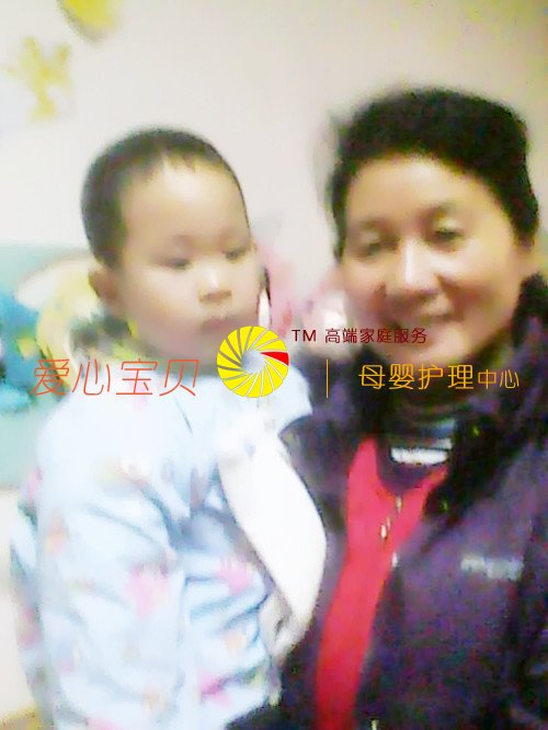 爱心宝贝家政服务公司金牌育儿保姆从满月带到3岁多的宝宝