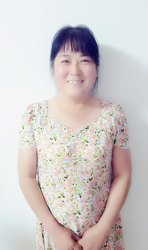 北京爱心宝贝家政公司高级育婴师张小娟近照