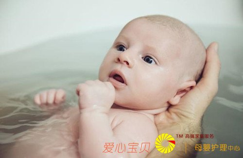 ��ɩ��Ӥʦ����ס������������������5��ί��