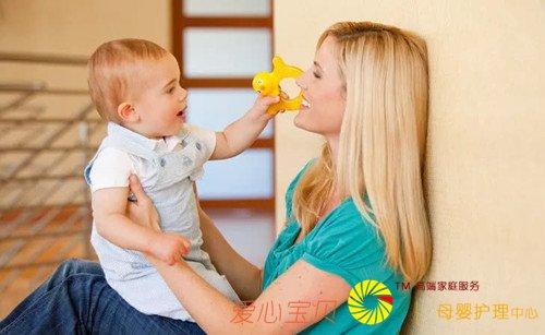 嫌孩子不会、不肯自己玩?父母至少承担一半责任