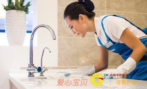 消费者在选择家政公司时应注意哪些问题