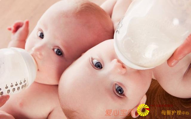 �����±������ϵ�4������������������ұ���������