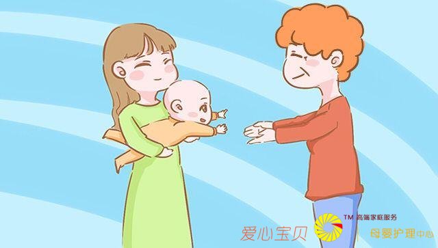 不止是添加辅食,宝宝6个月时还需要做出这些改变