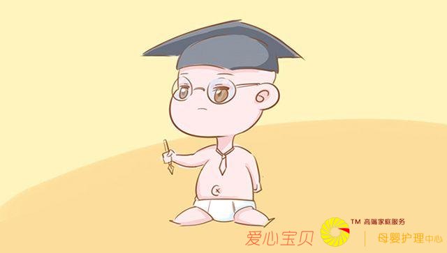 不止是添加辅食,宝宝6个月时还需要做出这些改变