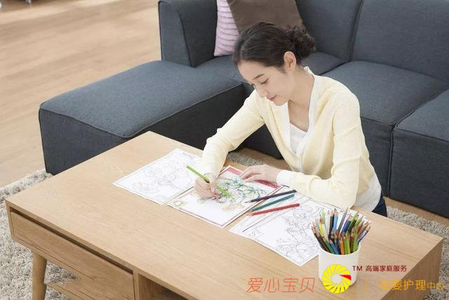 孩子这么快就喜欢上了育儿嫂,原来是用了这三招