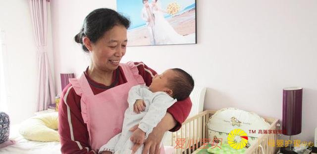 一名刚培训完的新手怎么开始从事月嫂工作?