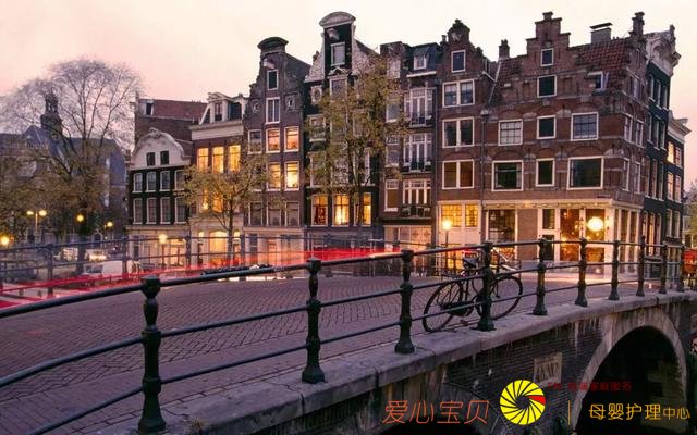 ���ʺ�һ�������е�ʮ�����������е�