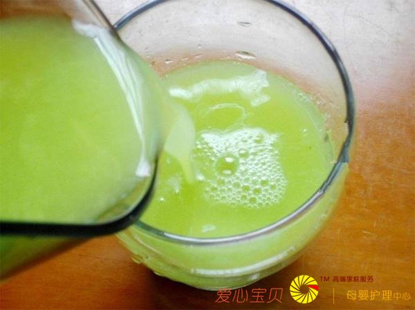 ��Ȼ�ġ�����ˮ����ÿ����һ��������������������������ݣ�