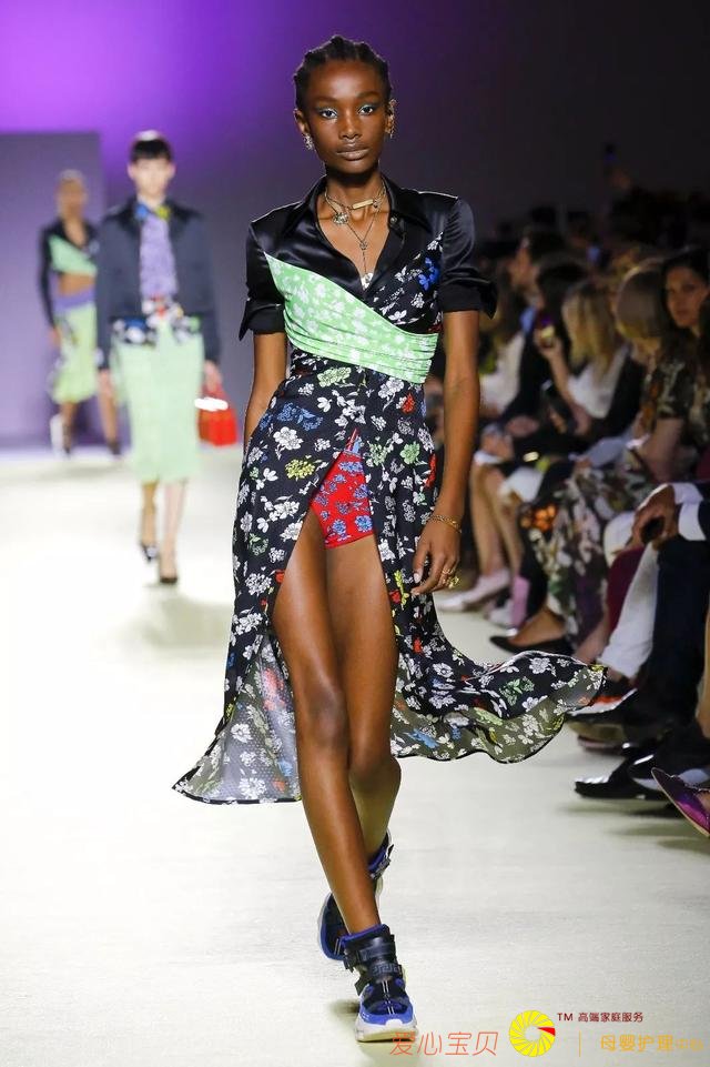 ʱװʢ�硪�������㳡