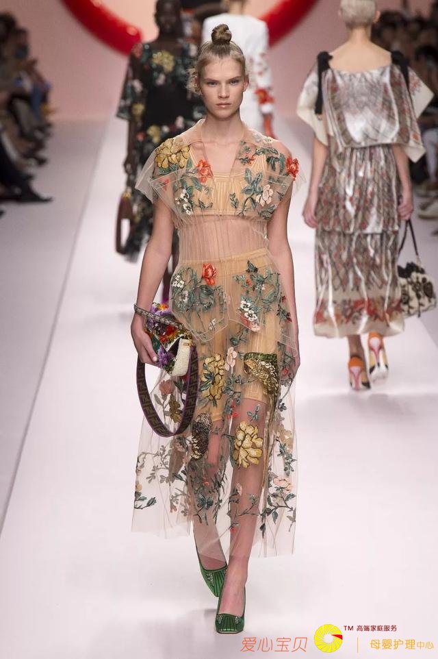 ʱװʢ�硪�������㳡