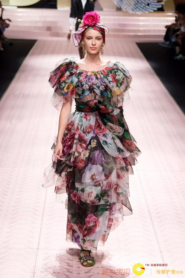 ʱװʢ�硪�������㳡