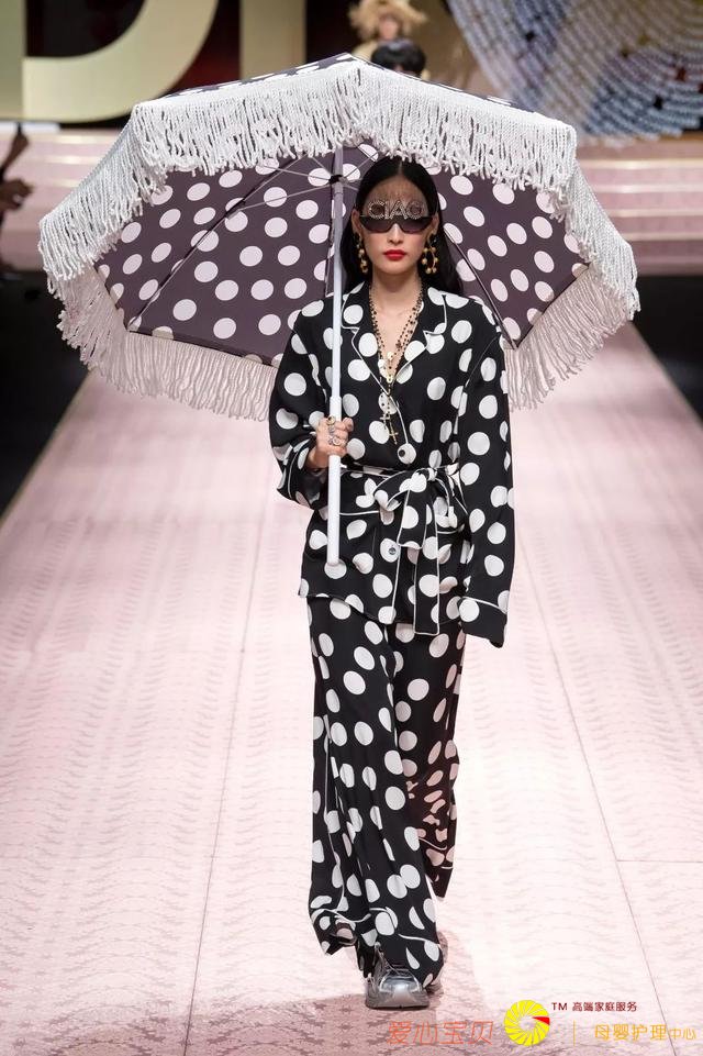 ʱװʢ�硪�������㳡