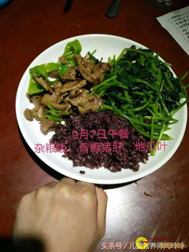 �������������ǵ�12�죺һ�����ͼ��˶�ȫ��¼