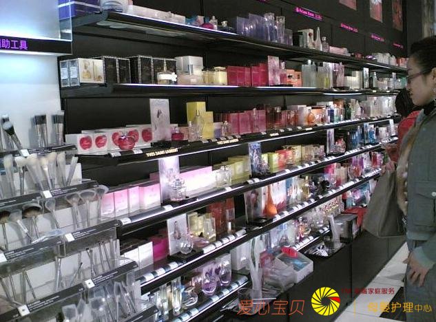 ʲô����Ӫ��ģʽ����һ�ױƷ����ȫ��ӵ����ǧ���ŵ�