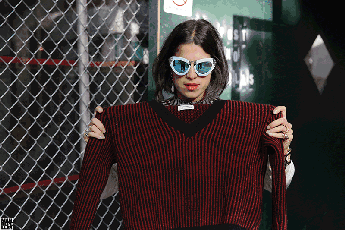 ��㱻��Ϊʱ�о�Ե�壬��ѧ�������㣬�ܰ���㴩��ʱ��Ů�񷶣�