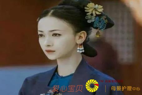 �������������ķ�װ����ɫ�����ɫ������ͼ9����ȴֻ����һ��