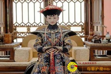 �������������ķ�װ����ɫ�����ɫ������ͼ9����ȴֻ����һ��