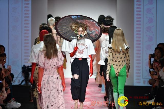 YOUPPIE! 2019������Ʒ�Ϻ�ʱװ��ֱ���������龫�ֵ���Ů��