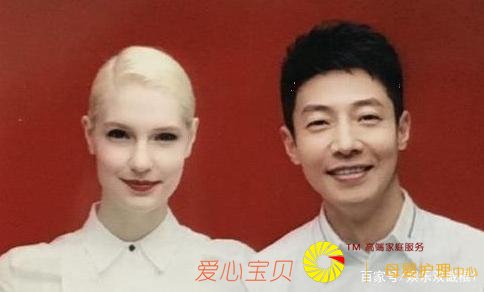 �������ǰ׳�������գ�����ӱ���ܷ������ۣ����һ����Ů��