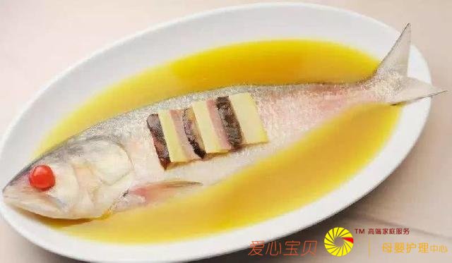 ���ԣ�ɽ��ˮ�㣬ʷ�ƾ��ģ�ͩ®����ʳ�����������