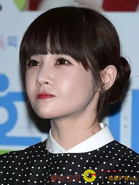 �����ջ�Ҫ��Ů����ױ���ߴ�������