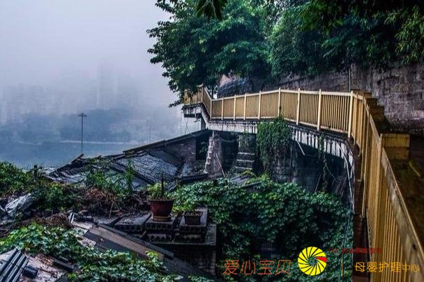 ����7���ش򿨾��㣬���ι���������