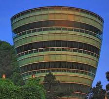 ����7���ش򿨾��㣬���ι���������