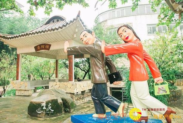 ����7���ش򿨾��㣬���ι���������