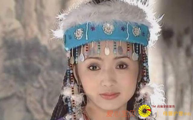 ����ȦӢ�����ŵ����ǣ���һλ������գ����һλ���������Ȱͣ�