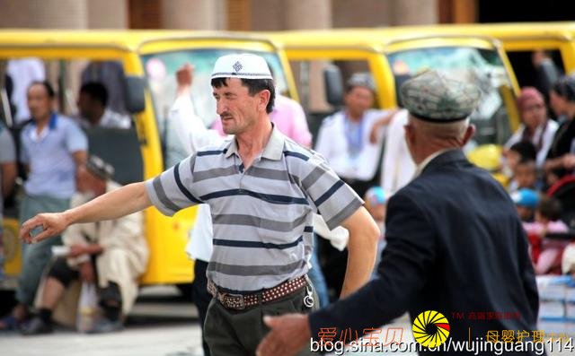 ʵ�ģ���ʲ��ͷ�����˵�ά������赸��ͼ��