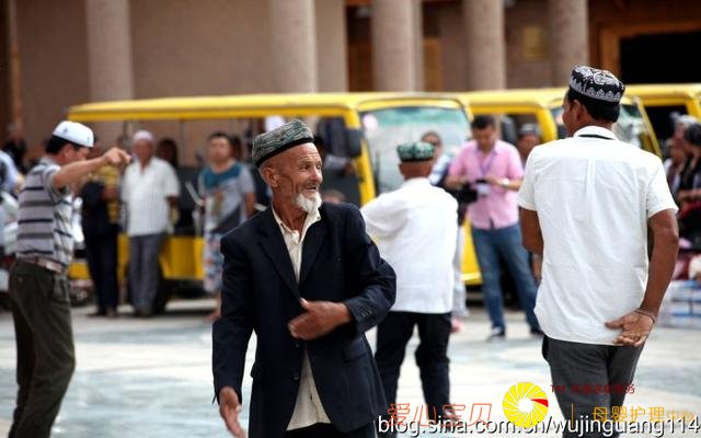 ʵ�ģ���ʲ��ͷ�����˵�ά������赸��ͼ��