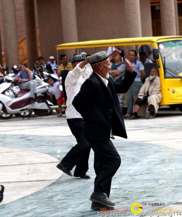 ʵ�ģ���ʲ��ͷ�����˵�ά������赸��ͼ��