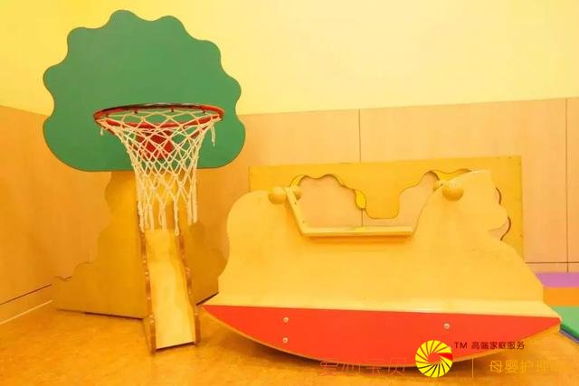 ���ںź�����ɢ��ĸӤ���ݵ�������ƾ֣�