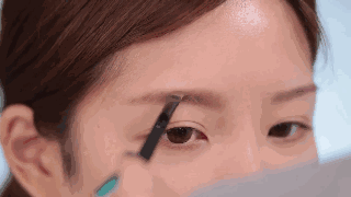 5��������ױ��ֻ�õ�3�ֻ�ױƷ�͹��ˣ������ѻ��ĸ���ѽ