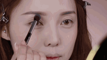 5��������ױ��ֻ�õ�3�ֻ�ױƷ�͹��ˣ������ѻ��ĸ���ѽ