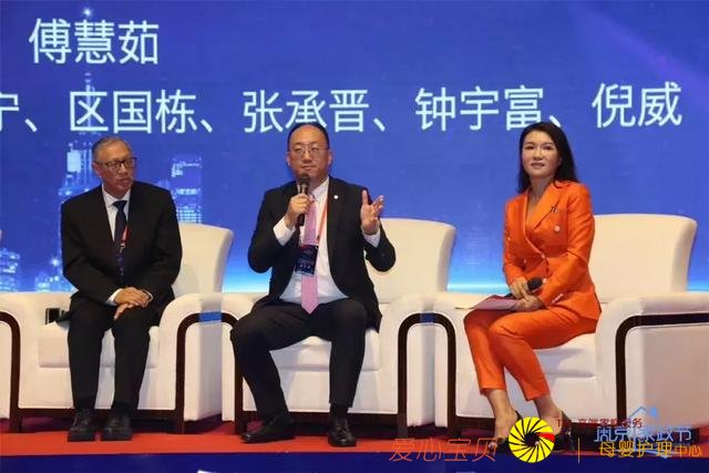 ��������Ӳ������ʿ�Ի��Ͼ������ڣ���̸��ͥ�����δ��