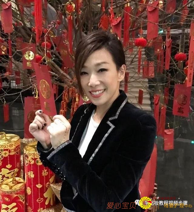 ����Ƥ��ô��ױ��С�۾�Ů��Ҳ���������죡