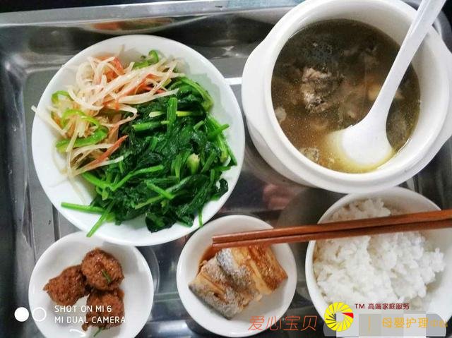 �������ӵ�ʮ���ˣ�ɹɹ�ҵ����Ӳ͸���ɩ���Ҳ�����ƽ��ǵķ���