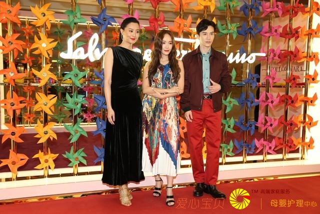 ��ʱ Jessica֣����������¸� ʥ����Krystal��ѩ