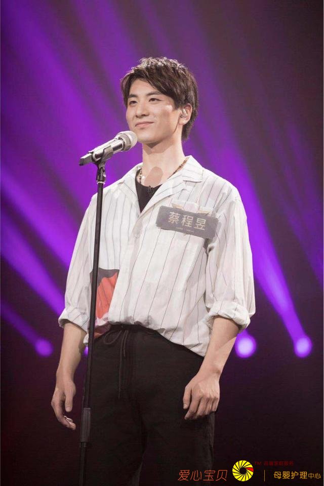 ���������ġ����ײ���ڣ����������Դ����������������������䡱