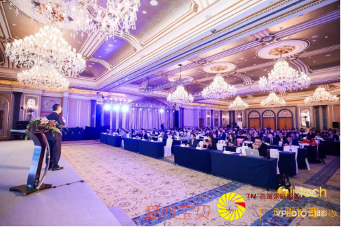 ��������������Я���òƸ�˫˫ϲ���